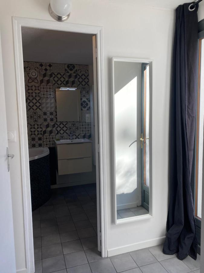 モンペリエGrand Studio De 38M2 Et Cour Independante De 25M2 Dont Wifi Et Netflixアパートメント エクステリア 写真